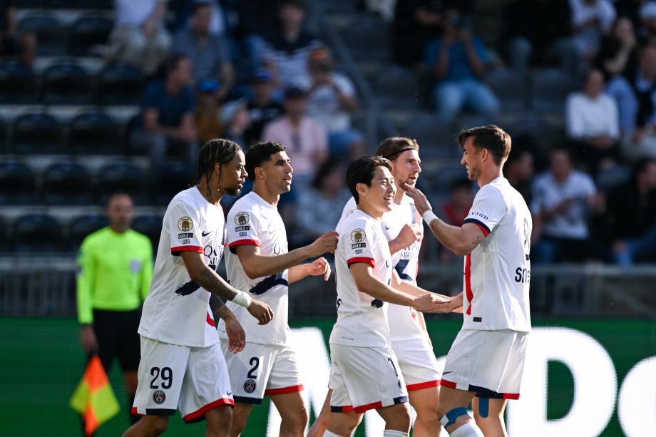法甲-贝拉尔多传射 十人巴黎3-0昂热联赛2连胜